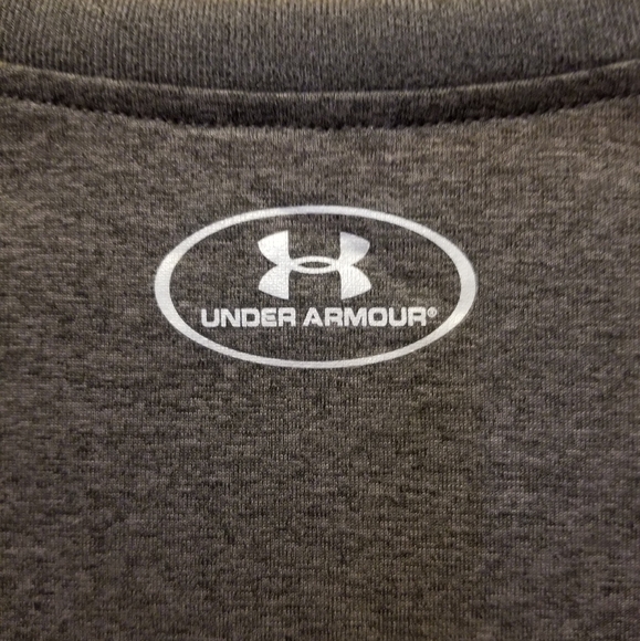 Sacred Heart Trojans Under Armour HeatGear Mens T Shirt Gray Loose Fit Medium - Picture 6 of 6